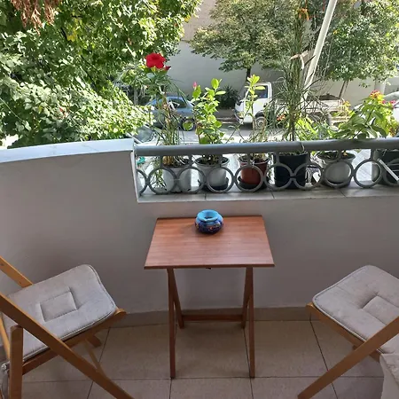 Regis Apartament *